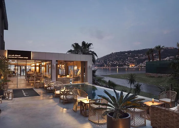 Sun Hotel By En Vie Beach (Adults Only)